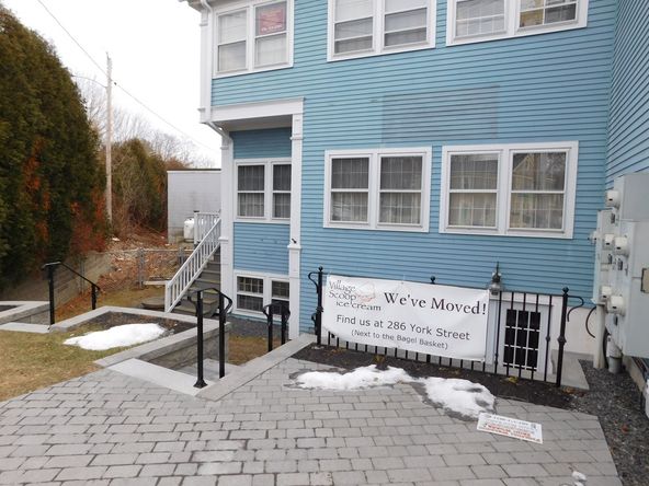 226 York St, York, ME 03909